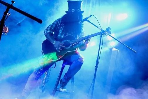 Rock n roll musician